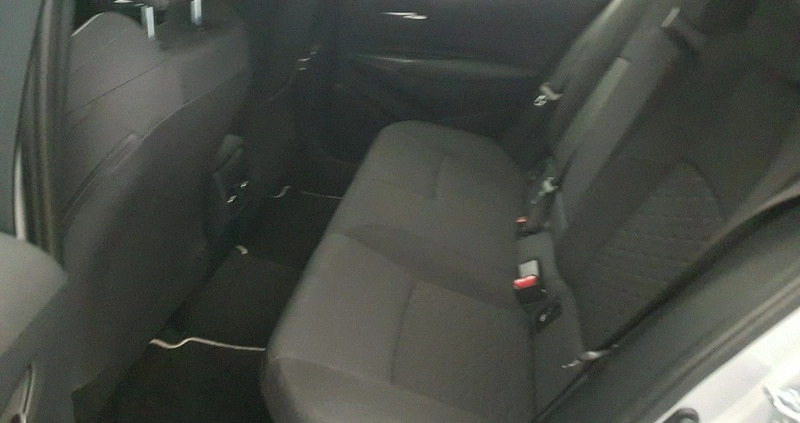 Toyota Corolla cena 83850 przebieg: 78000, rok produkcji 2020 z Kościan małe 436